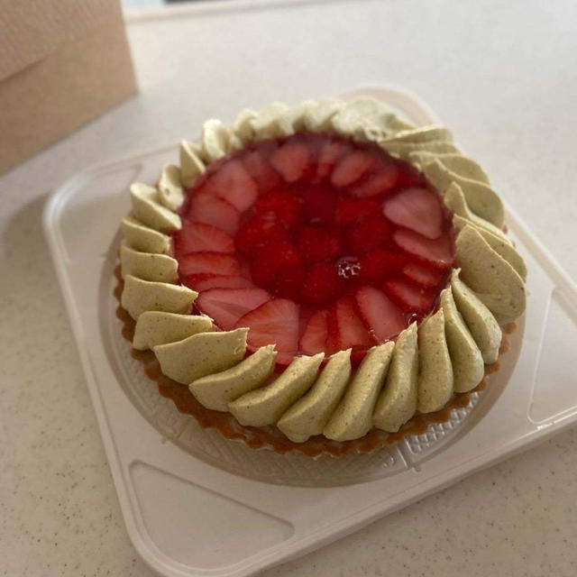 いちごのあるうちにピスタチオと♡昨日のランチとドラマ