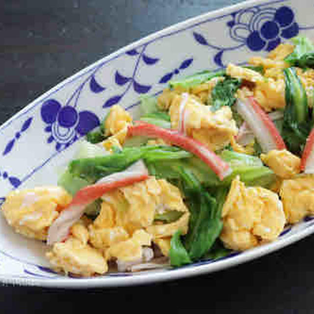 カニカマとレタスの玉子炒めのレシピ