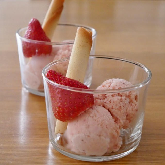 岐阜県産いちご「濃姫」でいちごアイスクリーム
