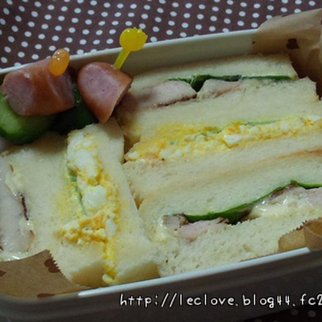 塩漬け鶏胸ソテー＆玉マヨサンドdeお花見弁当