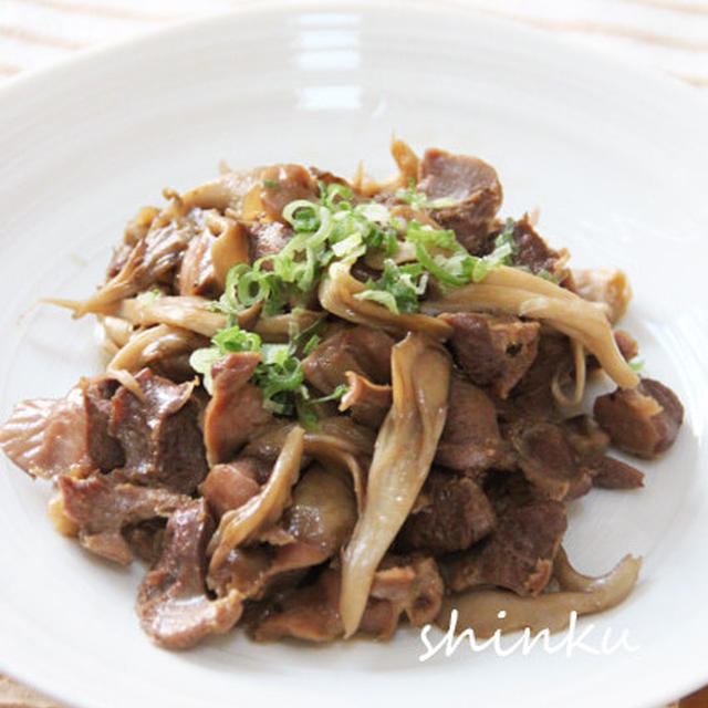おつまみにも＊砂肝と舞茸のにんにくバター醤油。『おじカワ』