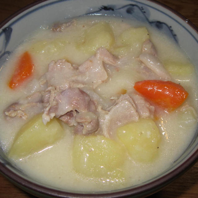クリームシチューうどん