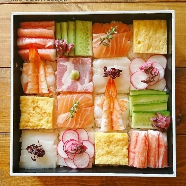 4.1　6周年記念のモザイク寿司