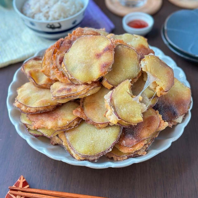 外はカリカリ中からびよーん☆鶏むね肉と冷凍豆腐のさつまキムチ餅