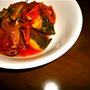 カラリと揚げた、カレイのフライに野菜たっぷり甘酢餡かけ