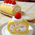 ホットケーキミックスで★ふわふわイチゴロールケーキ by SUSYさん