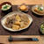 獲得した牛肉で”肉じゃが”の晩ご飯と　バナナの匂いの木♪