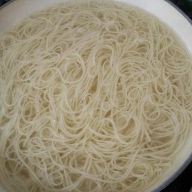 暑い日に素麵を茹でる方法