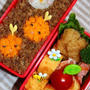 キャラ弁**そぼろでニワトリさんとヒヨコさん