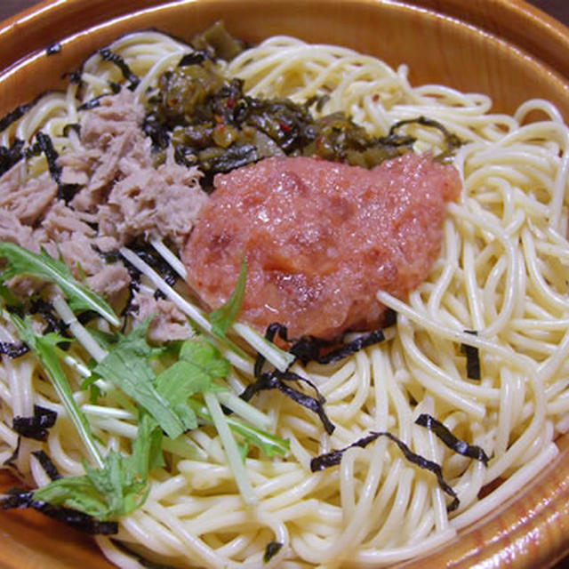 明太子とツナと高菜のスパゲティ（コンビニ弁当です）