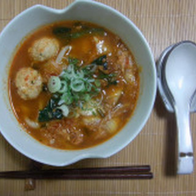 ピリ辛。坦々風うどん。