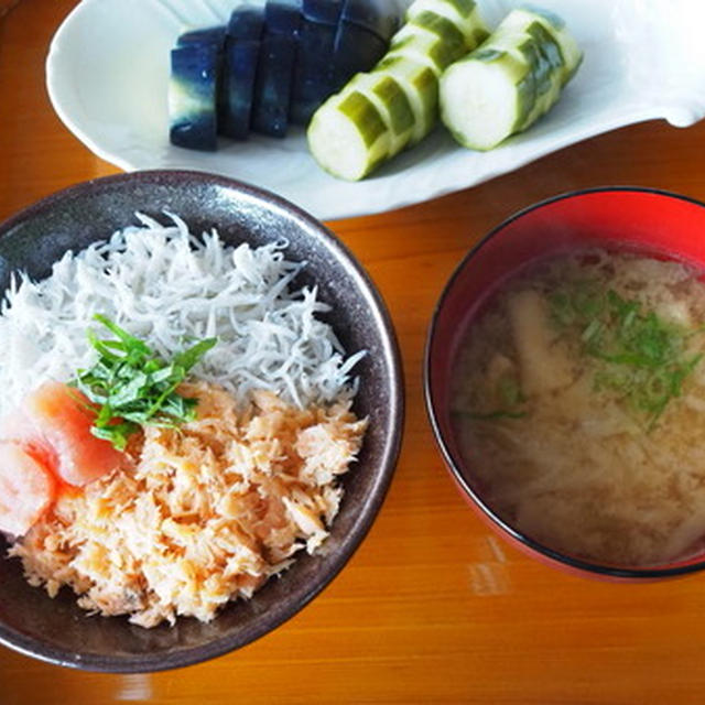 家人の朝食