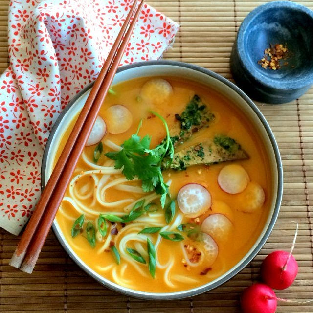 Sweet Potato Curry Noodle Soupスイートポテトカレーヌードル