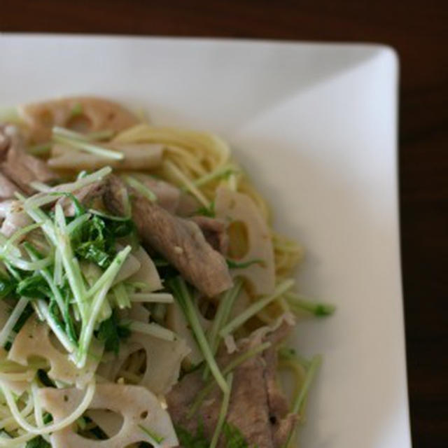 シャキシャキ☆れんこんと水菜のパスタ