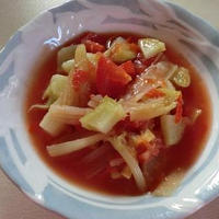 体が温まる　トマトと生姜のスープ　