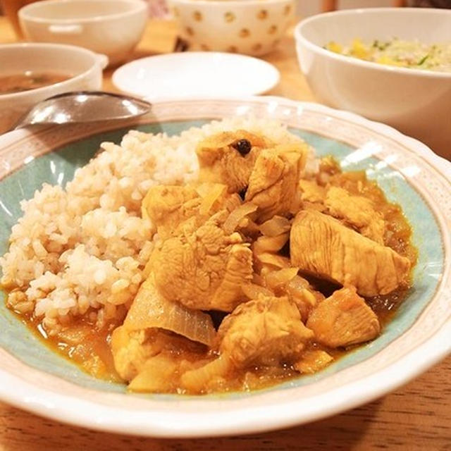 インドカレー　チキンビンダルーでいい週末。｜箱根仙石原すすき草原は今が見ごろ
