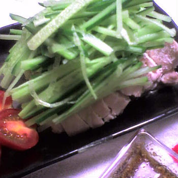蒸し鶏バンバンジー風