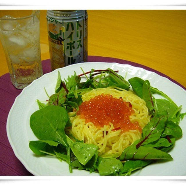 いくらとベビーリーフのペペロン塩焼きそば