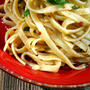 Curry Pasta with Garlic and Cilantroカレーペペロンチーノ