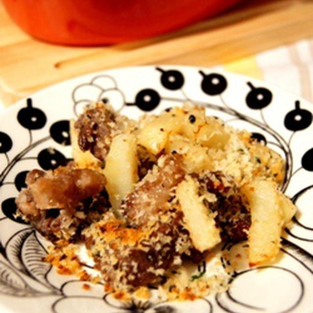 牛肉とじゃがいもの香りパン粉焼き