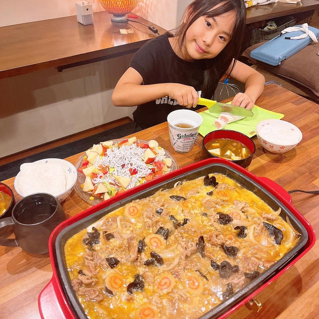 ホットプレートで開花丼です！！