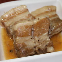 GABANスパイスで豚肉のアドボ。