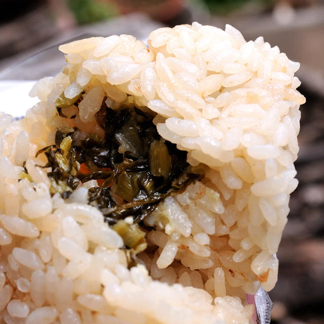 一番だしおむすび 野沢菜わさびめしも間違いない 〜セブンイレブン〜