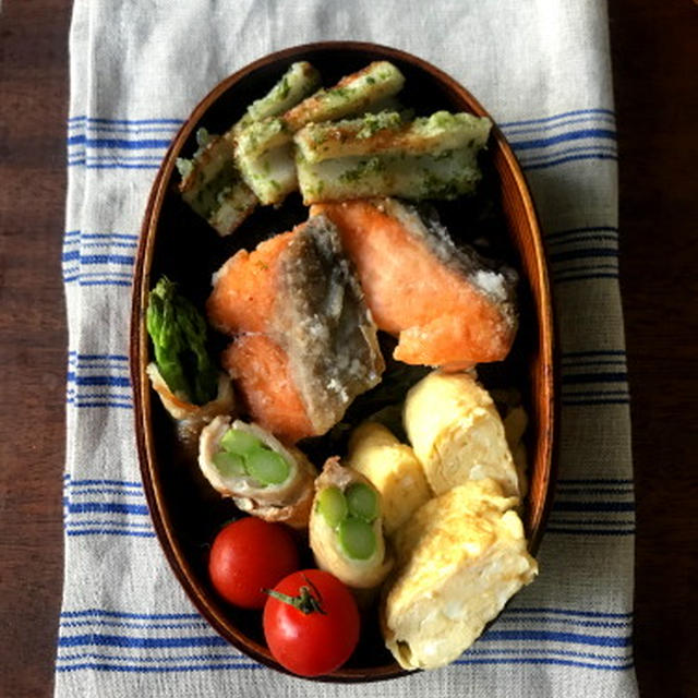 【おべんとう】のり弁！鮭とちくわの磯部焼きと卵焼き弁当