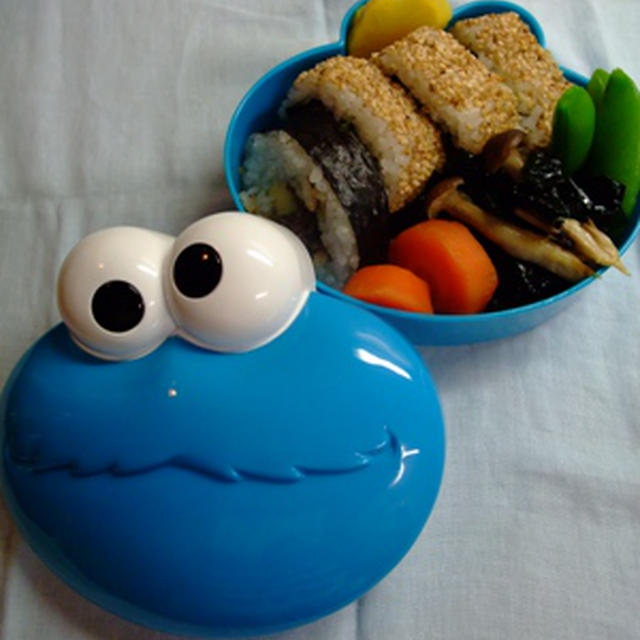 クッキーモンスターお弁当箱。