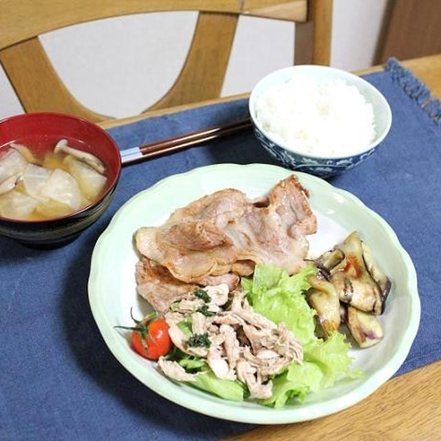 豚しょうが焼きと茄子のピリ辛和えと鶏ささみのサラダでうちごはん（レシピ付）