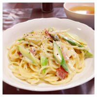 アスパラベーコンのクリームパスタ