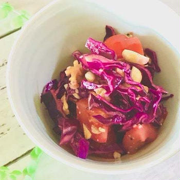 料理教室～お弁当作り～紫キャベツのナッツサラダ・おくらと豆腐の巾着包み