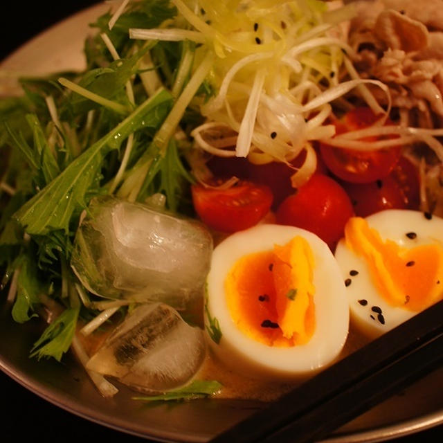 夏は胡麻酢ソーメン！