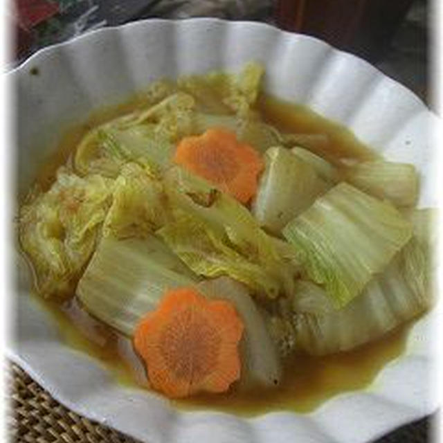 白菜のおかかカレー煮。　と献立。