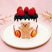 食パンで作れる！かわいいクリスマスケーキの簡単レシピ