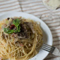 皇soしめじとソーセージソースのパスタ
