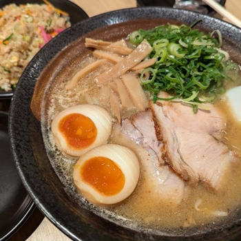 博多川端どさんこの味噌ラーメン＆当選したサントリーウィスキー山崎♪