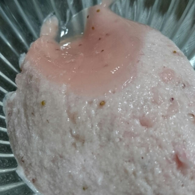 夜のおやつ！イチゴのババロア
