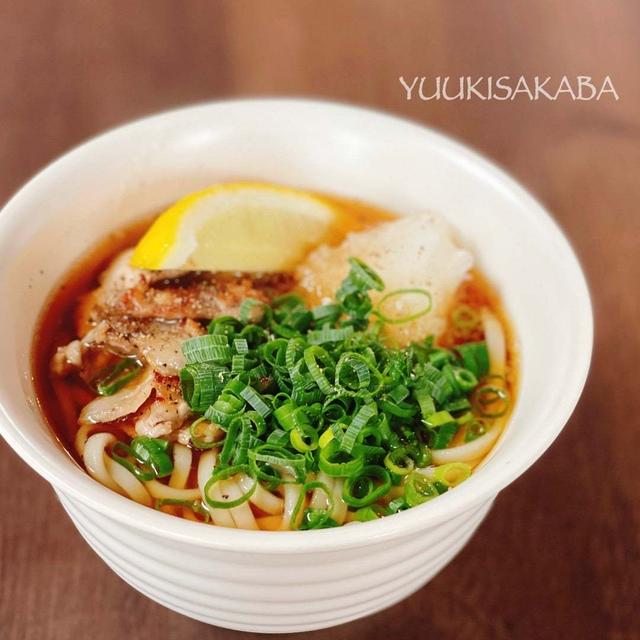 がっつり食べたいときの、肉うどん！