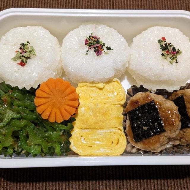 わたしのお弁当　〜豆腐つくねの照り焼き〜