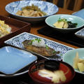 レシピ付き献立　筍とふきのばら寿司・かれいのから揚げ・若竹煮・ふきと油揚げの煮物