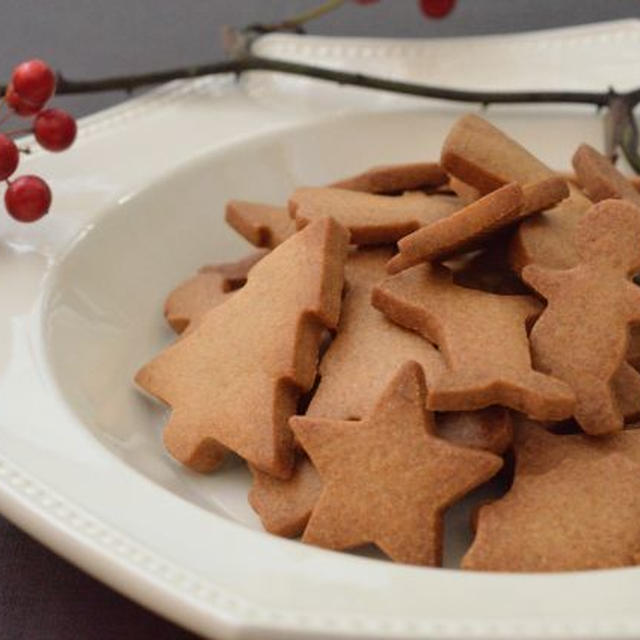 クリスマスシーズンが楽しくなる　さくさくスパイスクッキー