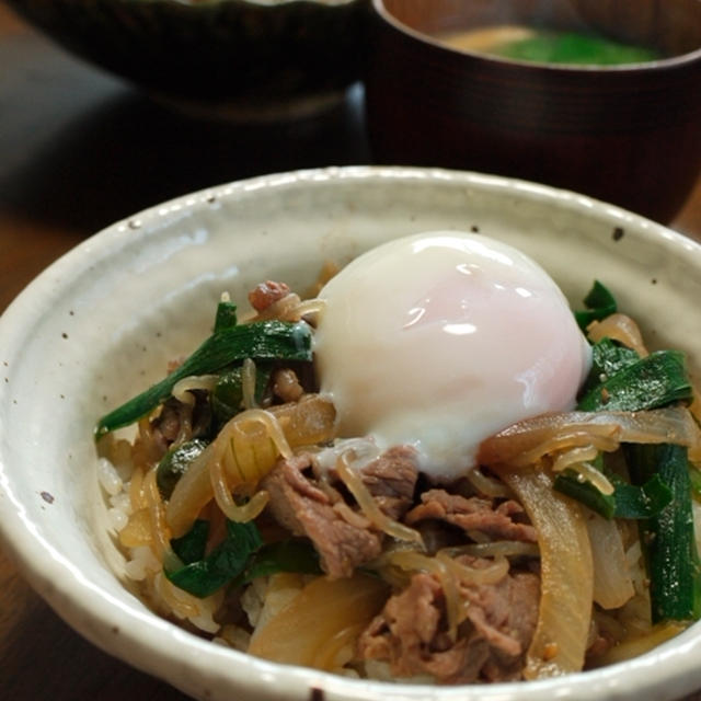 スタミナ牛丼