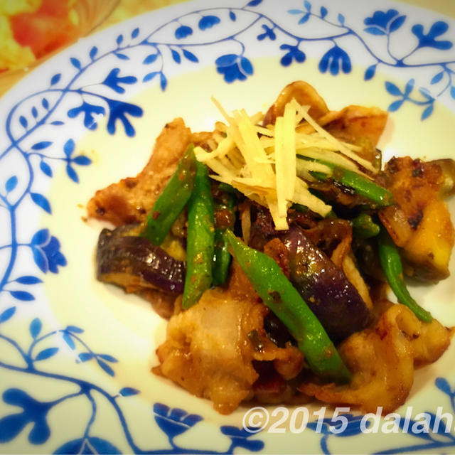 鍋しぎ 夏野菜の茄子と豚肉を使った味噌炒め