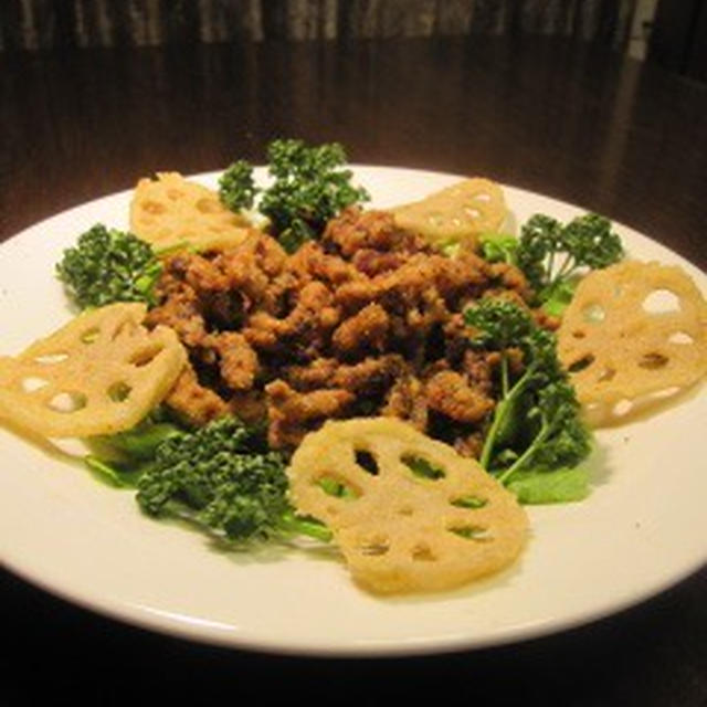 猪肉の細切り揚げ　う～ん、没だな。