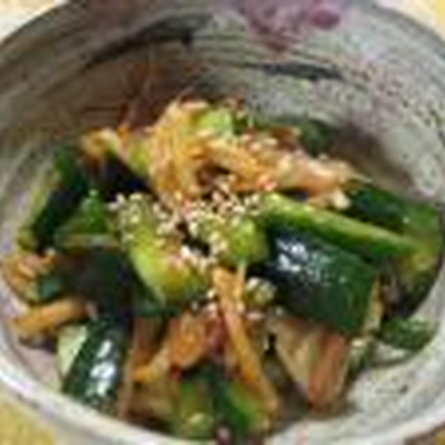 ＊キュウリとキムチの簡単和え物