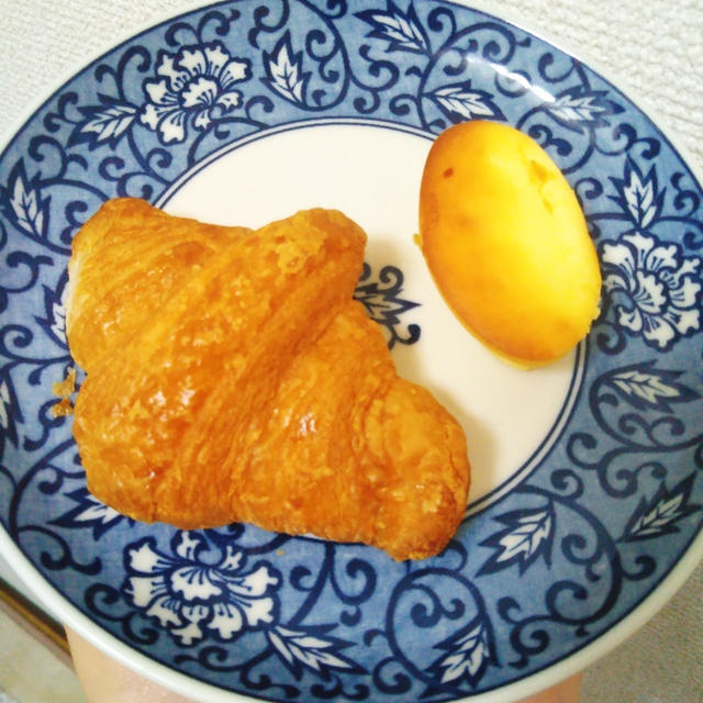 パン好き☆ドンクのミニワンで好きなもの買い！