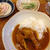 チキンカレーに日本酒飲み比べの女子会