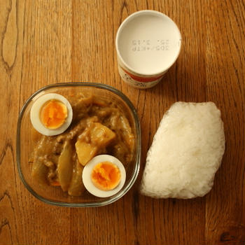 カレー弁当