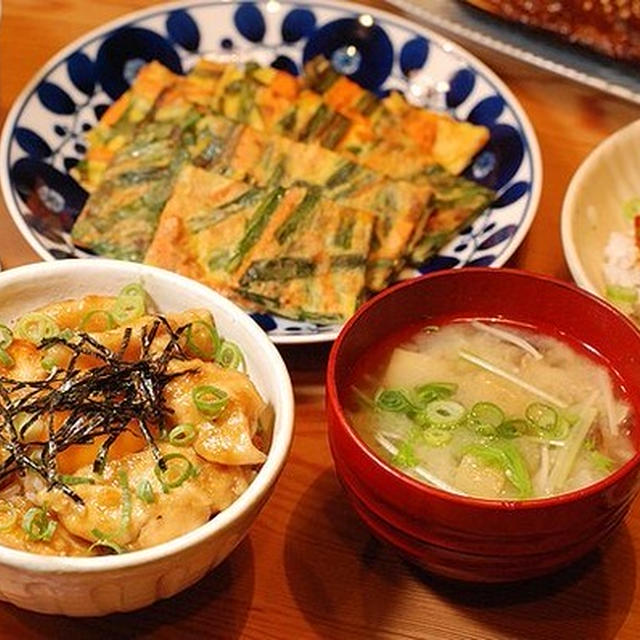 リーズナブルで美味しい！４９８円＊柔らかささみの照り焼き丼定食